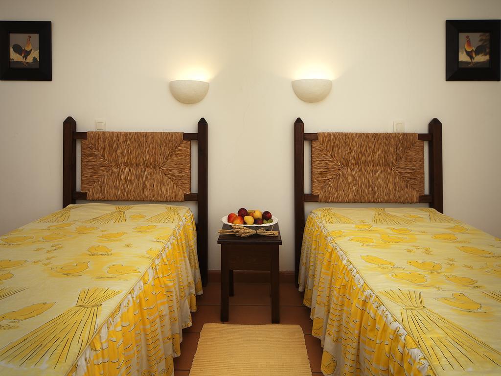 Betica Hotel Rural Pias  Экстерьер фото